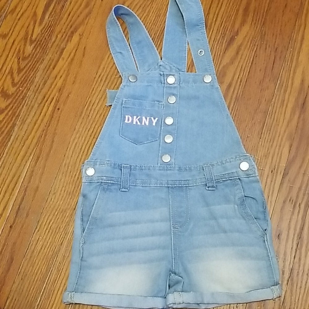 Overall shorts